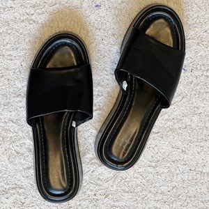 Black midi heel platform slides
